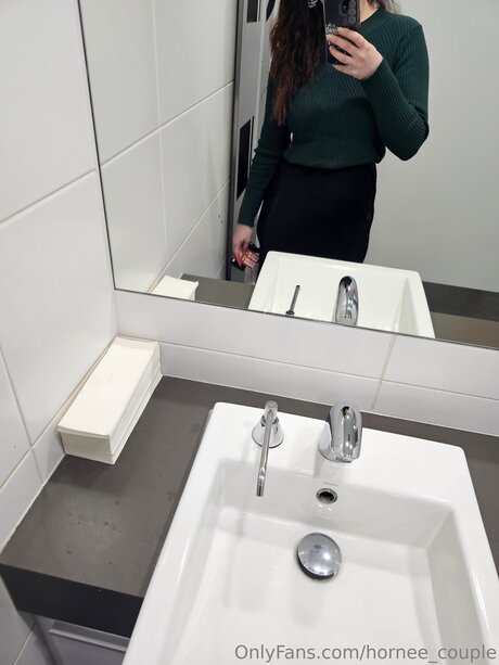 Hornee Couple star best images