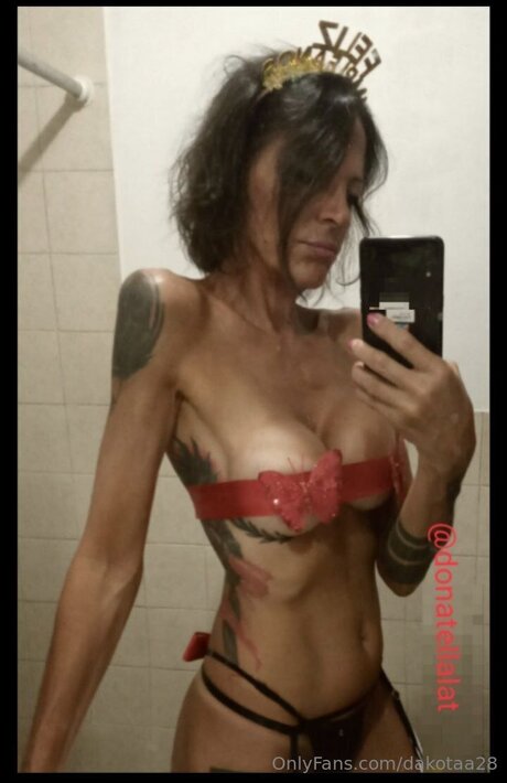 Dakotaa28 art pornstar pics