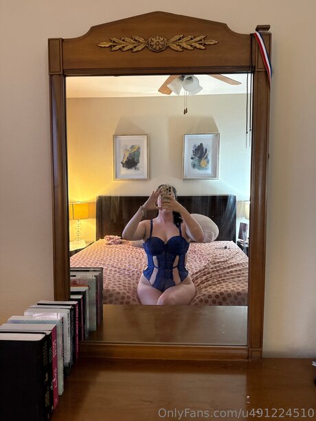 U491224510 porn star img