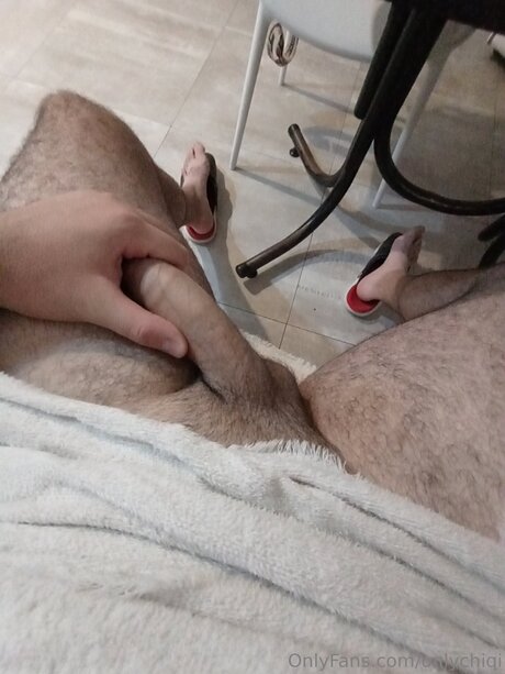 Onlychiqi model porn picture