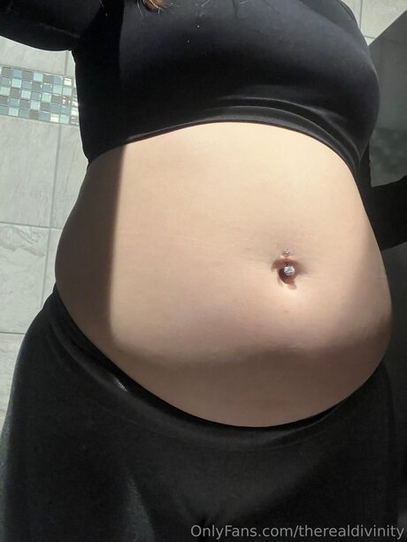 Therealdivinity star nude gallery