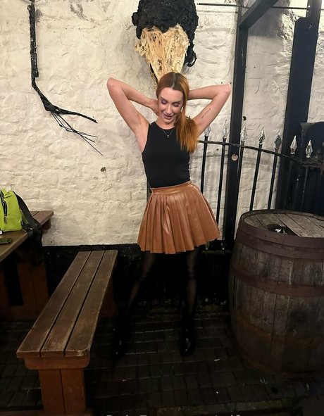 wifeysummer pretty model pictures