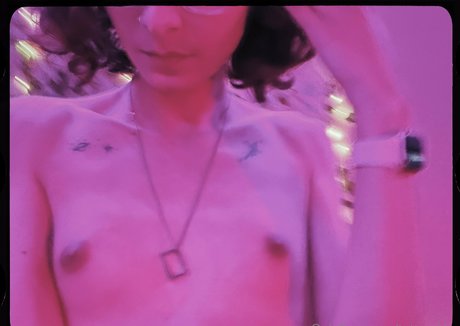 tattoo kiss pornstar nude gallery