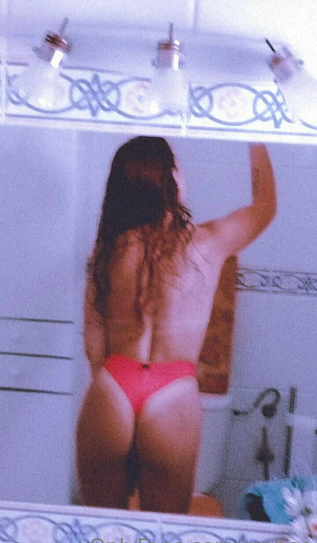 mabec model best photo