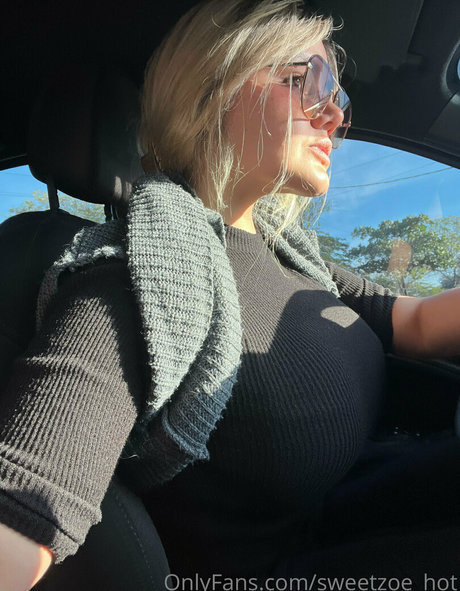 sweetzoe hot xxx star gallery