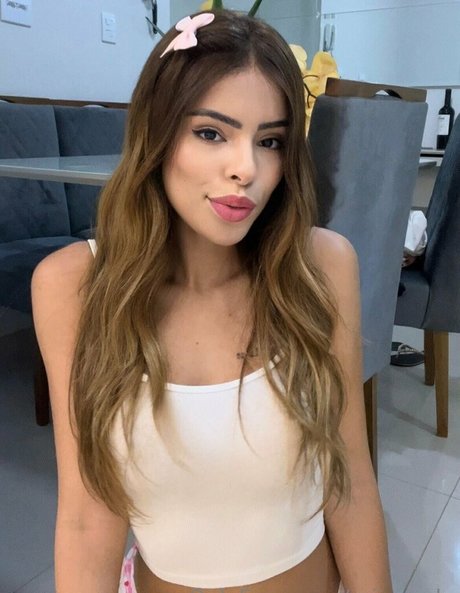 miaprado model porn pic