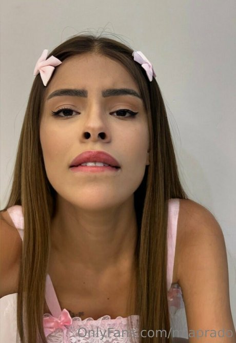 miaprado xxx model photo