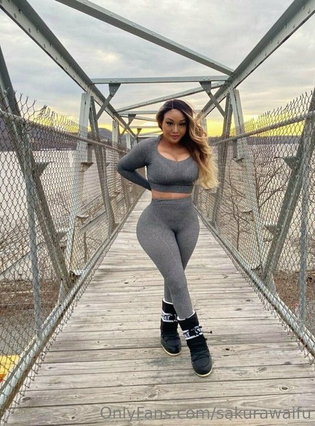 skinny shemale onlyfans naked picture