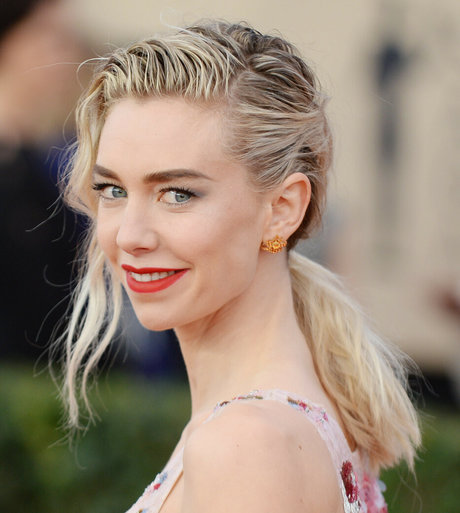 Vanessa Kirby Profile pic