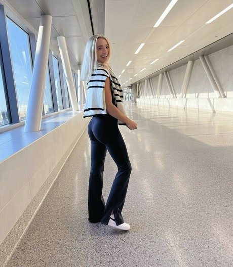 horny onlyfans porn photo