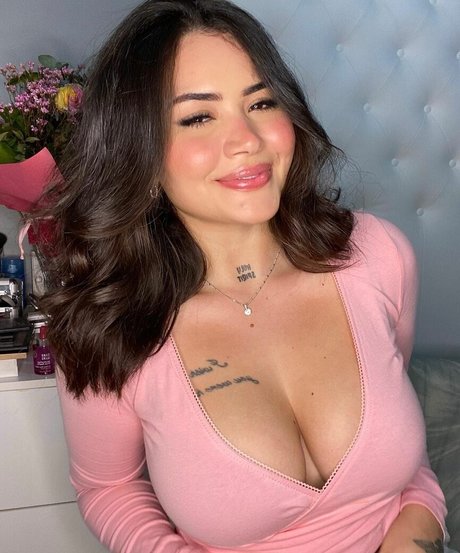 Michellen Cristina model hd image