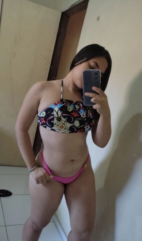 Amanda Dantas pornographic model archive