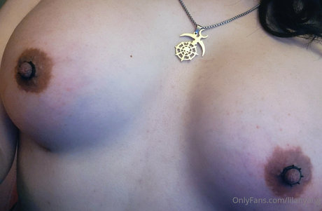 asian petite onlyfans pretty img