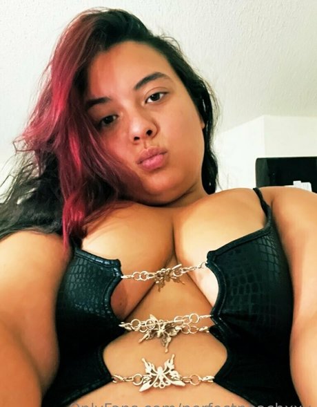 perfectpeachxxx star naked images