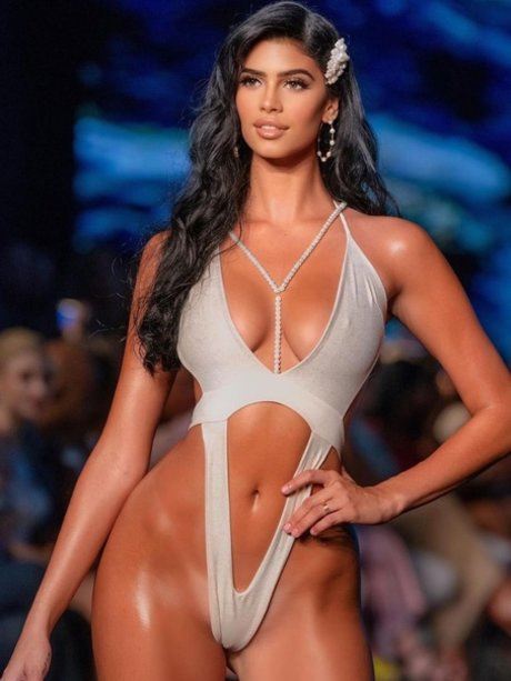 Lucciana Beynon nude star archive