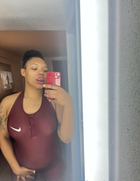 bonniexclyde18 star sexy photos