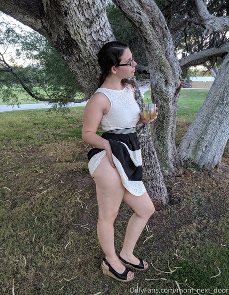 mom next door pornstar art img