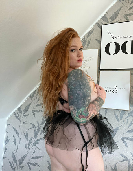 big tits midget onlyfans hot sexy photo