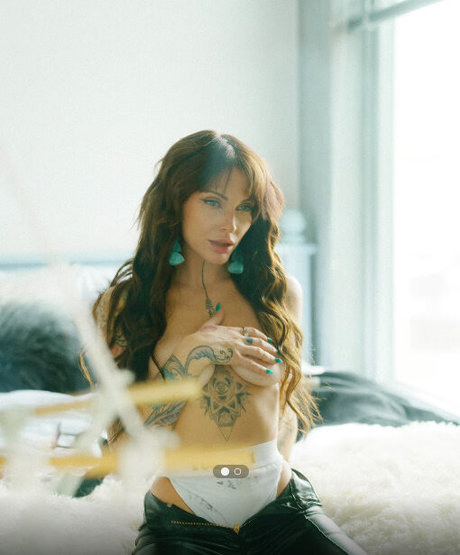 I Will Buy model nude gallery