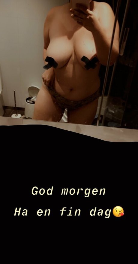 nakenjentafree model nude photos