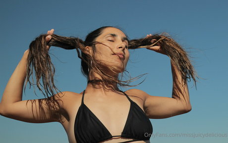 curvy girls onlyfans free porn photos