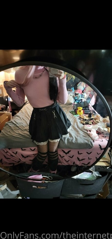 ladyboy asian onlyfans naked image