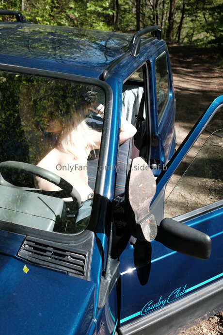 teen deepthroat onlyfans pornographic photos