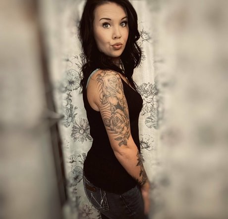 sadiedavis1187 high quality model picture