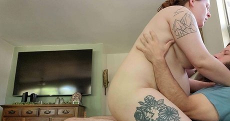 asian threesome onlyfans exclusive picture