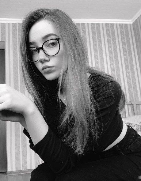 Sluzaika pornstar hot pictures