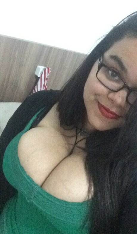 Thalia Brandao pornstar perfect pic