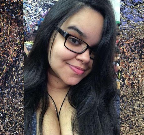 Thalia Brandao model hd image