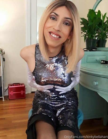 kinkybellahart star art photo