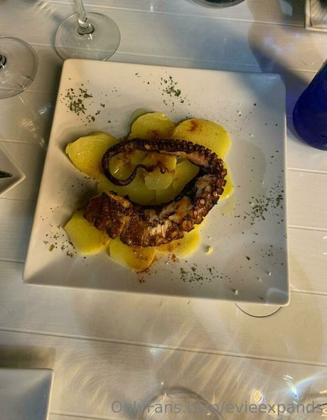 teen pantyhose onlyfans nudes photo