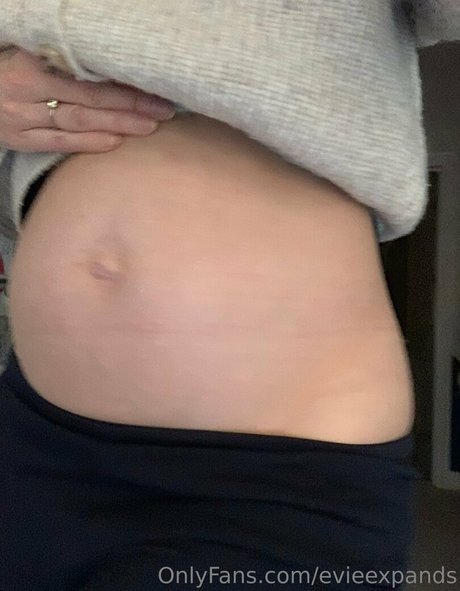 evieexpands star art images