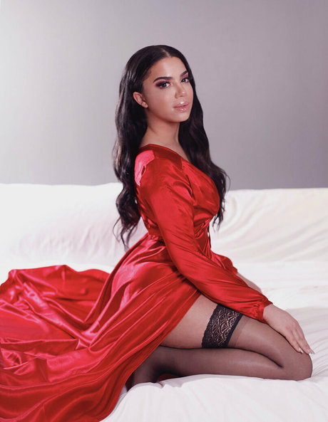 Andrea Anaconda perfect model photos