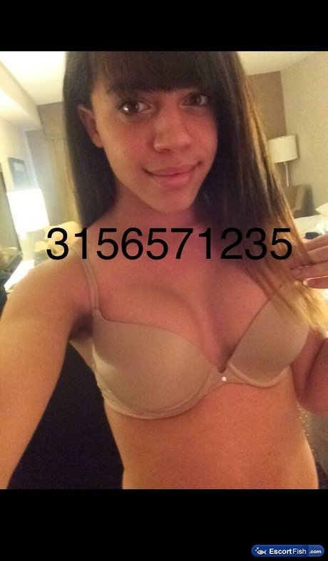 Andrea Anaconda beautiful star gallery