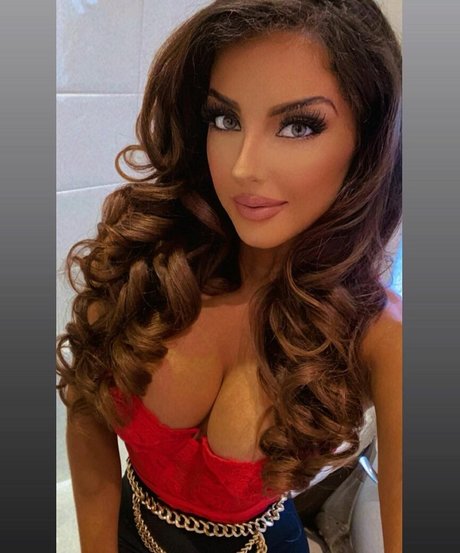 Kayleigh Rose Dematos nice actress img