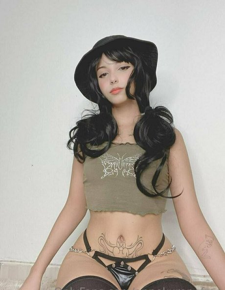 annekuronofree hot actress pictures