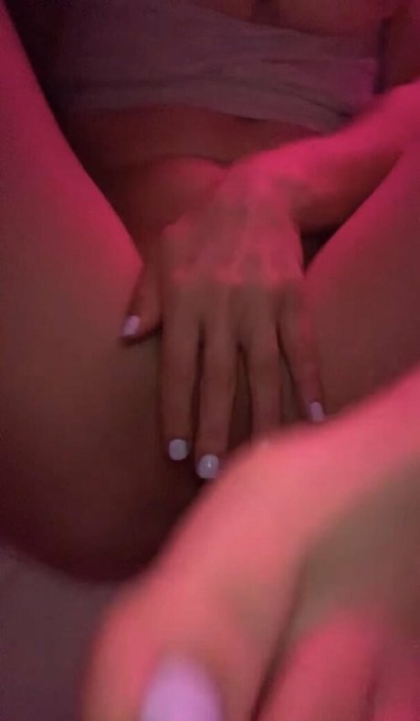 Pop Disastrous free model pics