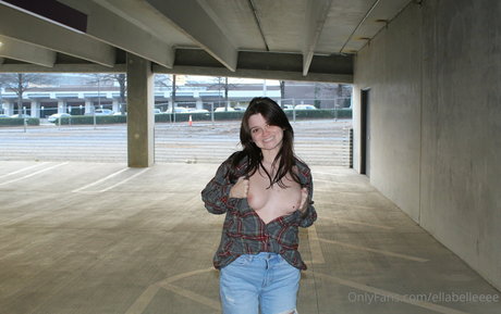 ellabelleeee pornstar free galleries