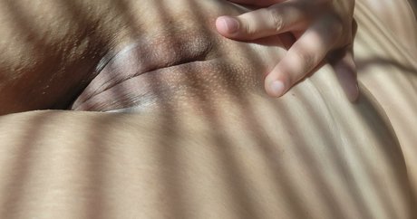 Jen Red pornstar art photos