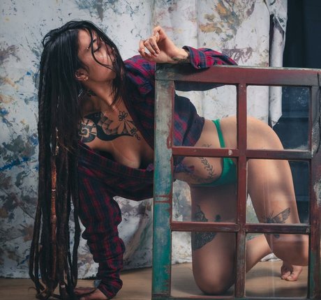 shemale milf onlyfans sexy naked pictures