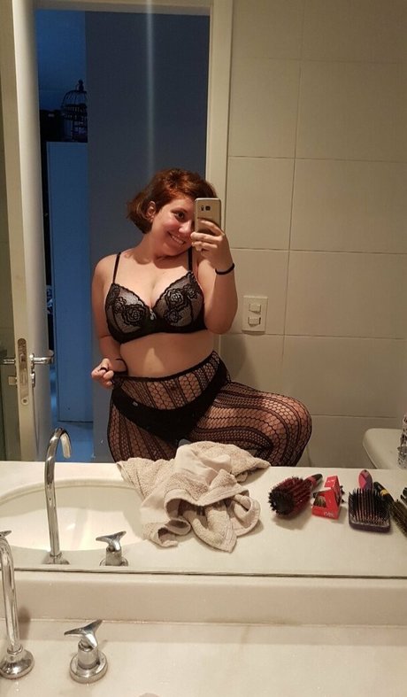 lesbian kissing onlyfans art xxx photos