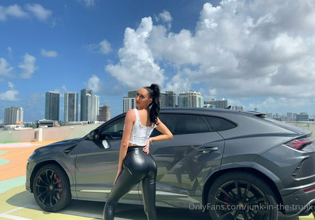 big tits threesome onlyfans pornos photo