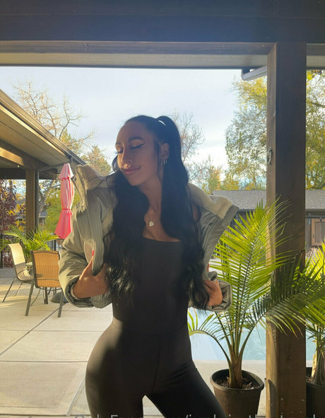 hairy latina onlyfans porno pic