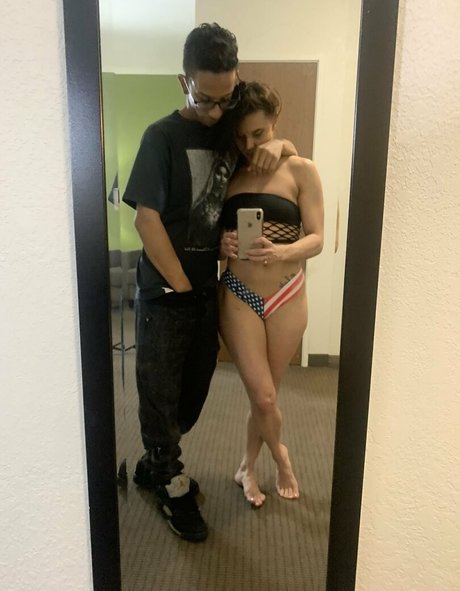 officialmariajade erotic star picture