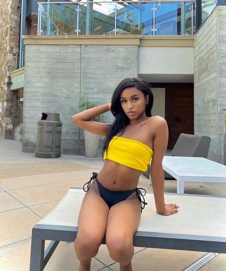 blckbarbi333 exclusive actress image