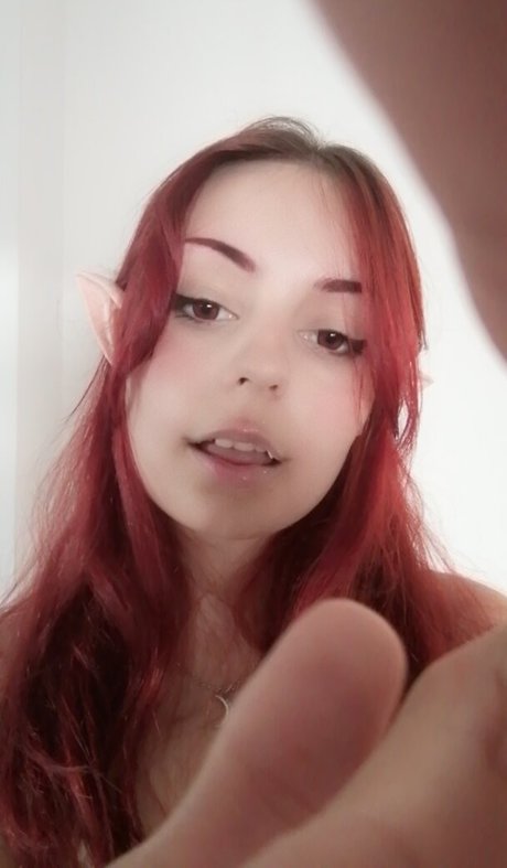 PlastiqTrash pornstar sexy image