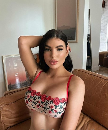 nicolethorne perfect star pics